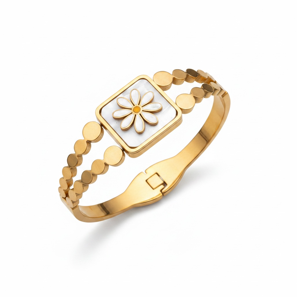 Daisy Pearl Bloom Bangle
