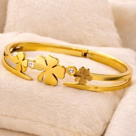 Golden Bloom Bracelet