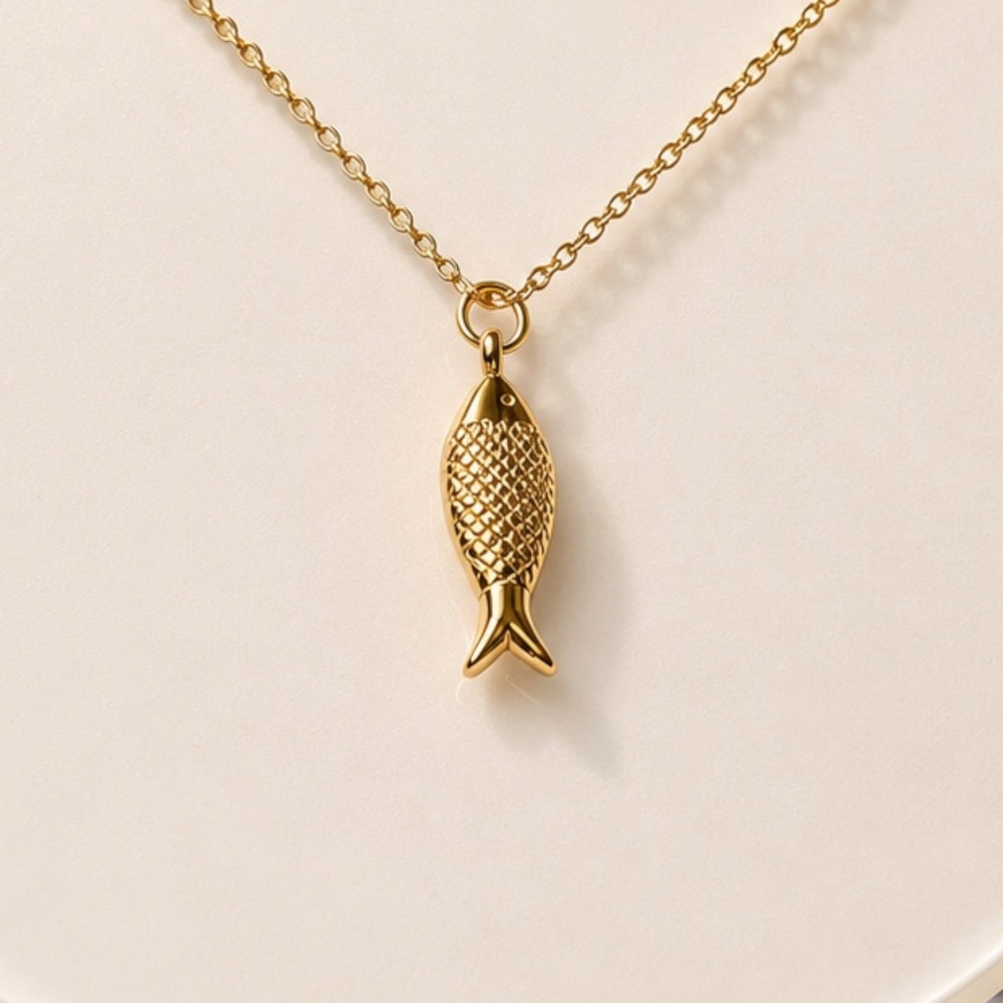 Marina Gold Fish Necklace – Minimal Ocean Charm