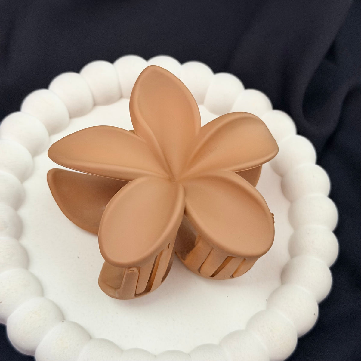 Petal Cloud Claw Clip 🌸  | Elegant Hair Accessories Australia