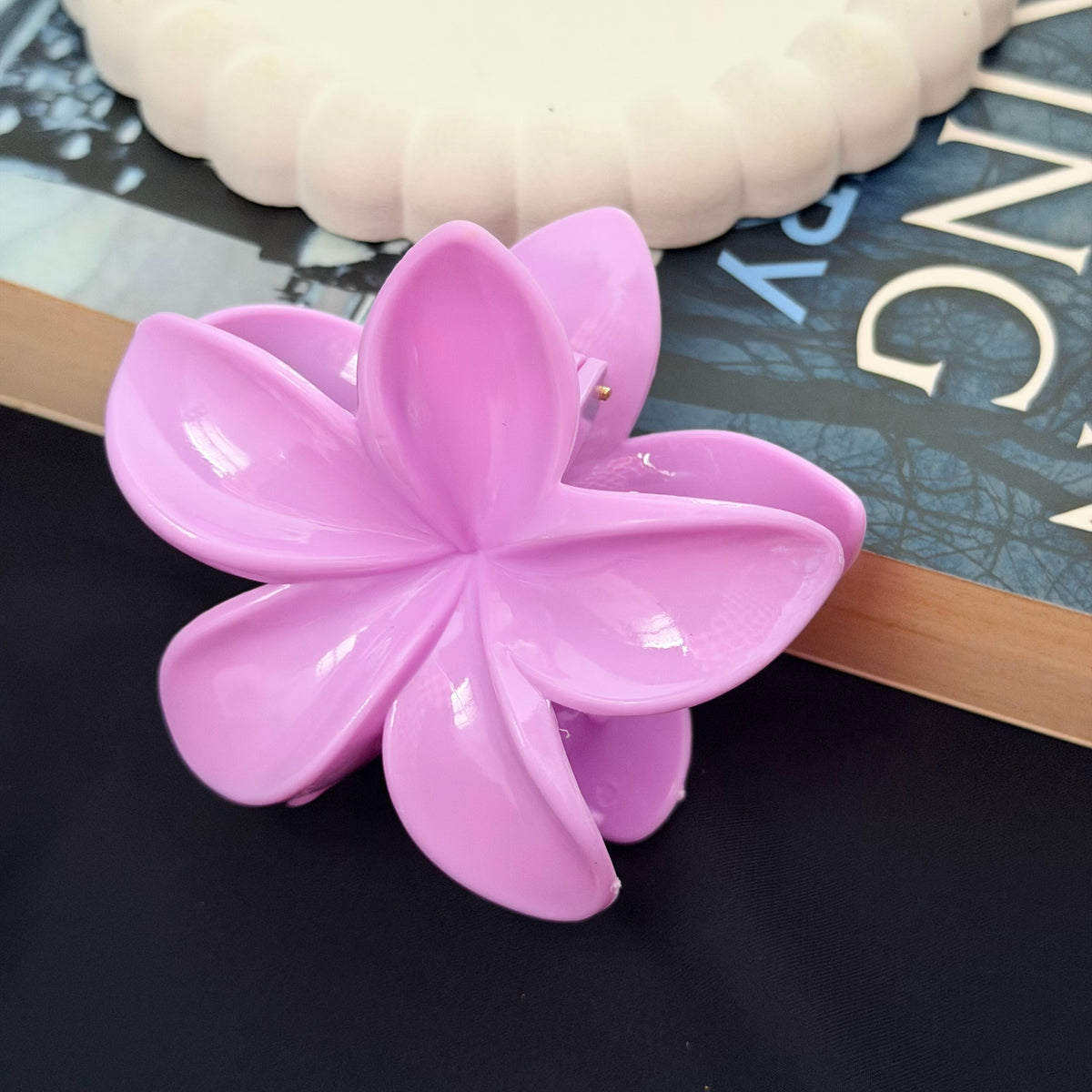 Petal Cloud Claw Clip 🌸  | Elegant Hair Accessories Australia
